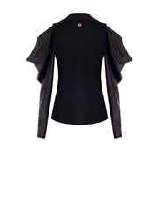 Chaqueta con detalle hombros